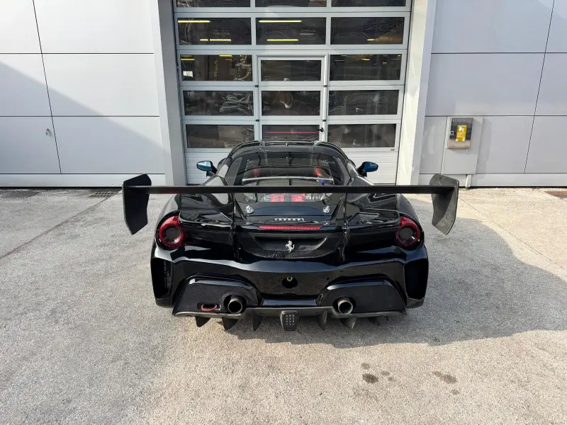 Ferrari 488 Challenge Evo