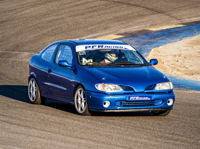 RENAULT MEGANE COUPE 2.0 16V.