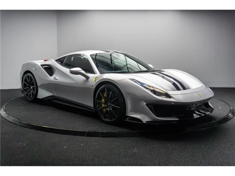 FERRARI 488 PISTA (2018)
