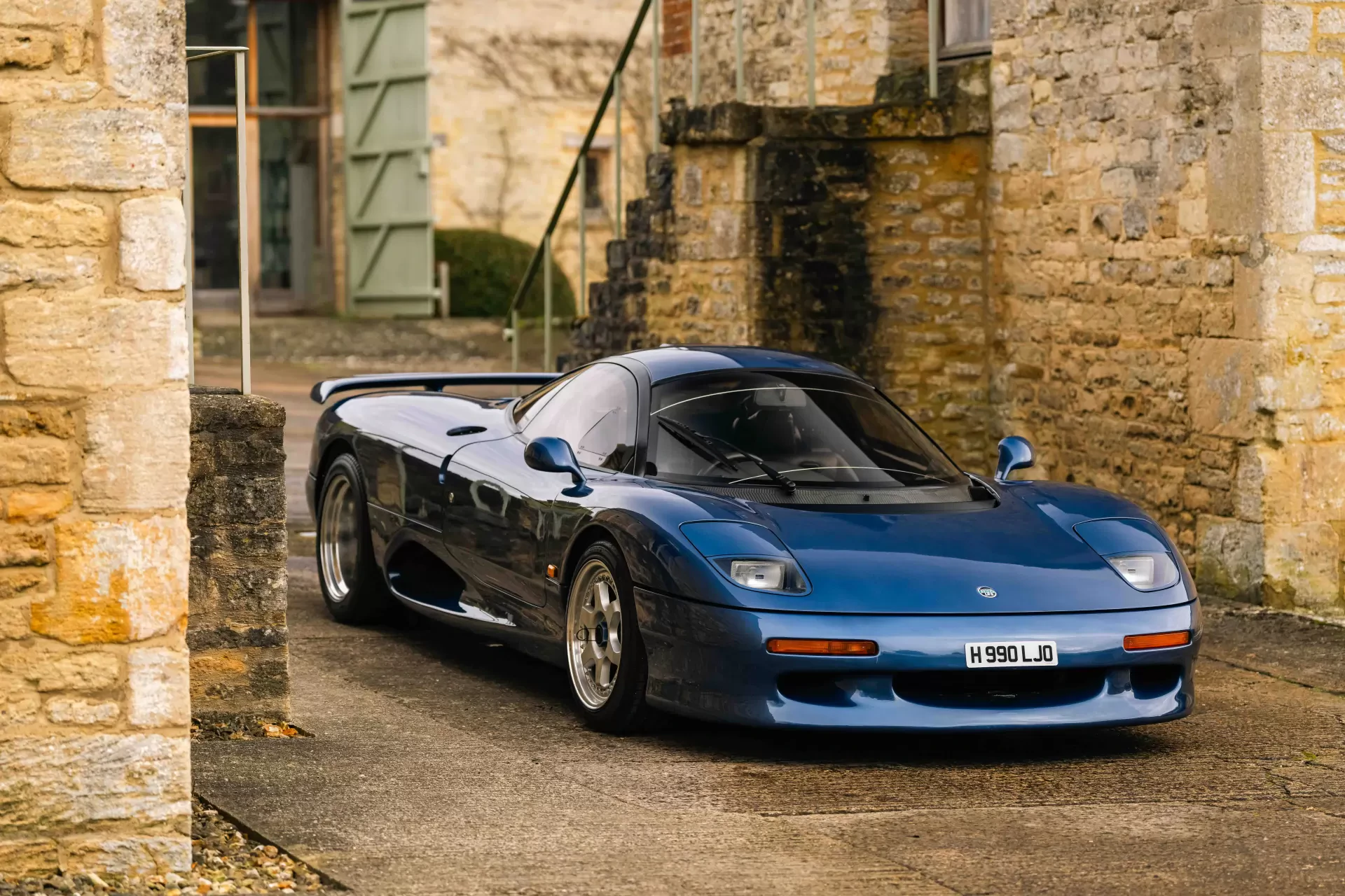 1991 Jaguar XJR-15