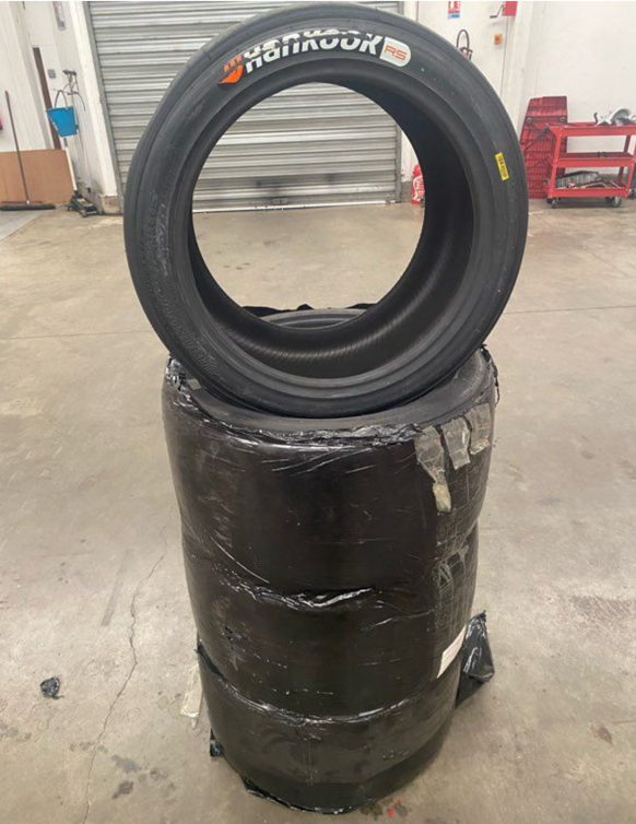 HANKOOK F200 medium neufs