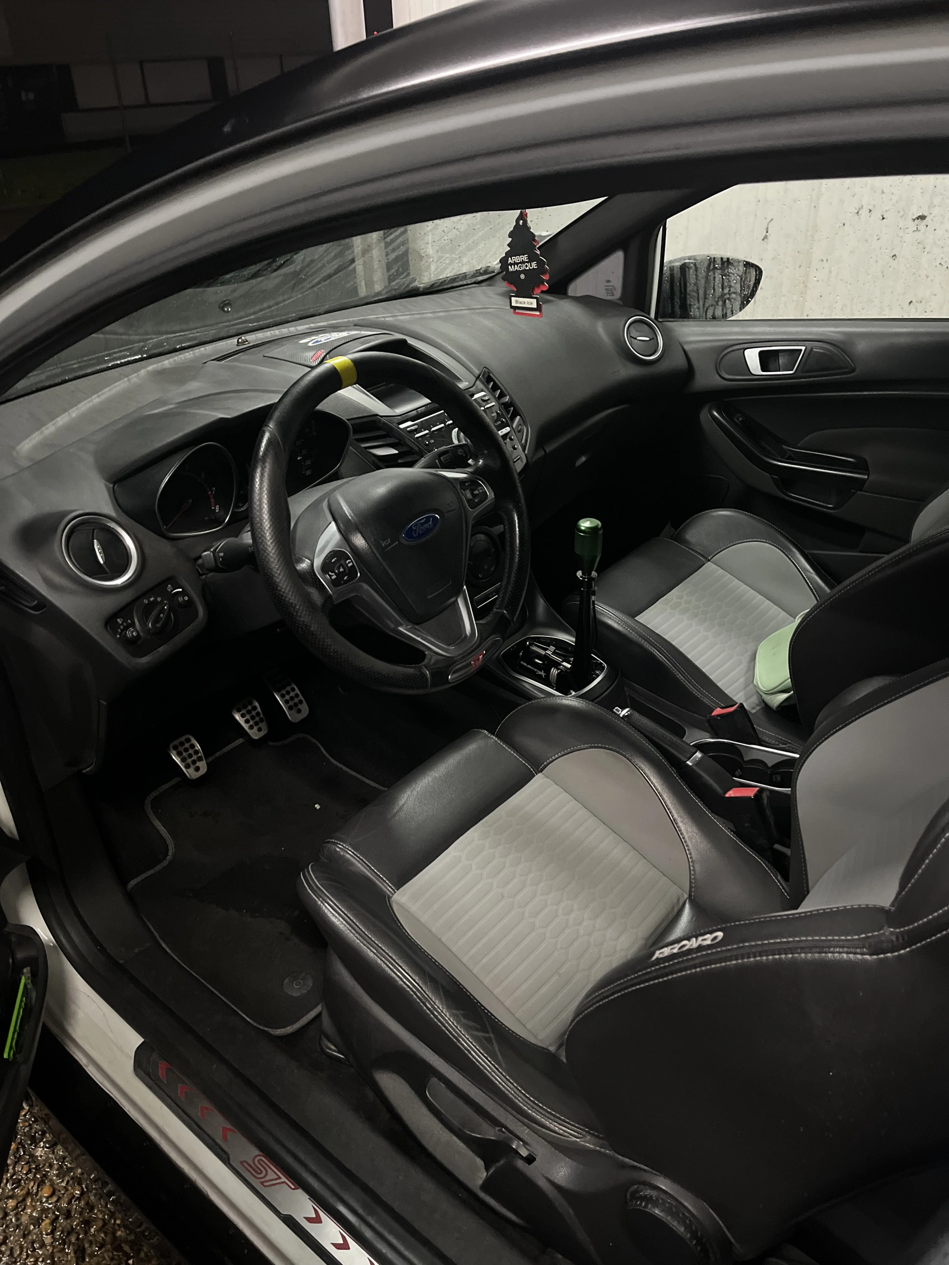 Fiesta ST WRC/R5 – photo 3