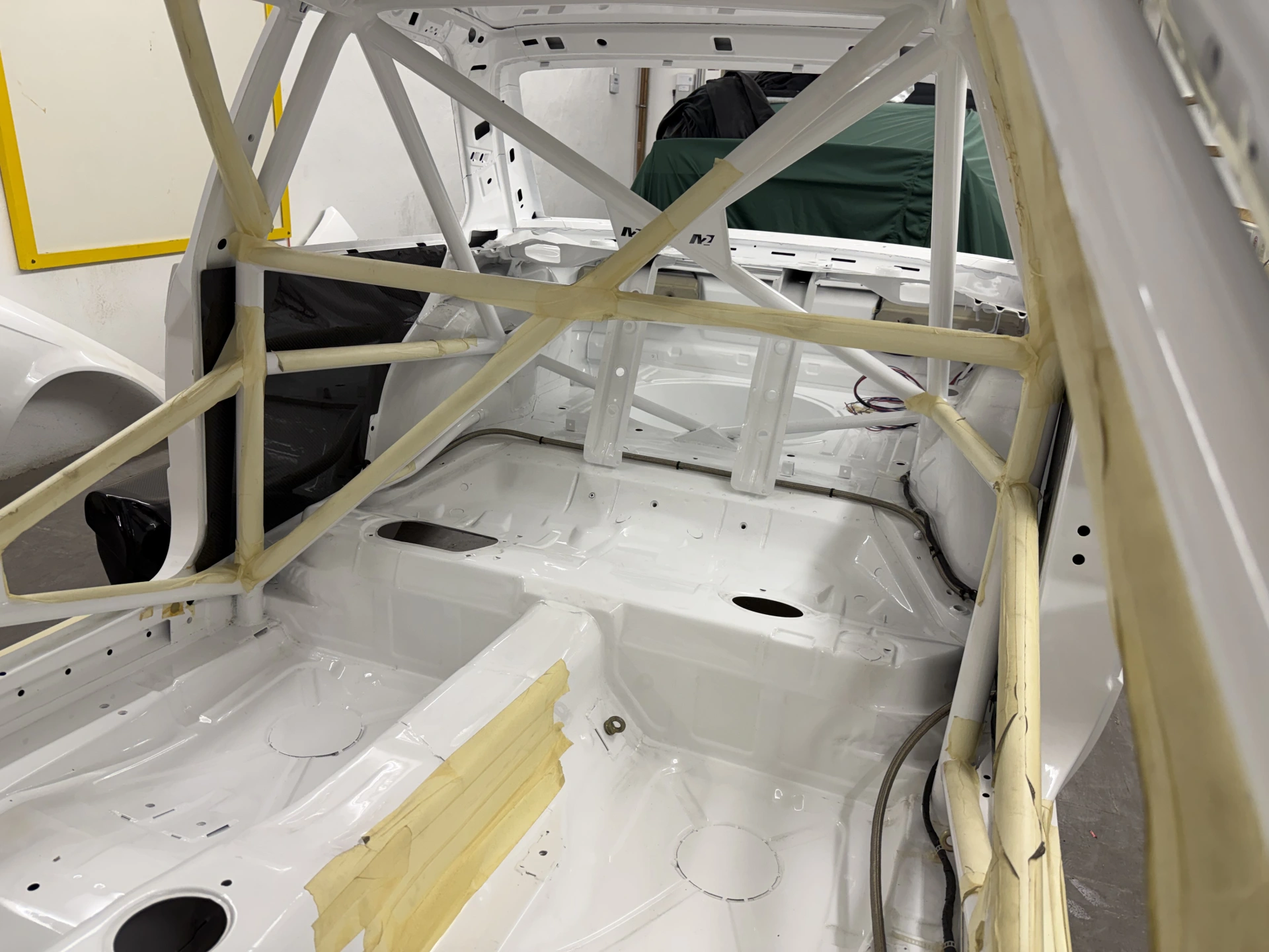 e30 M3 body shell body group A DTM – photo 4