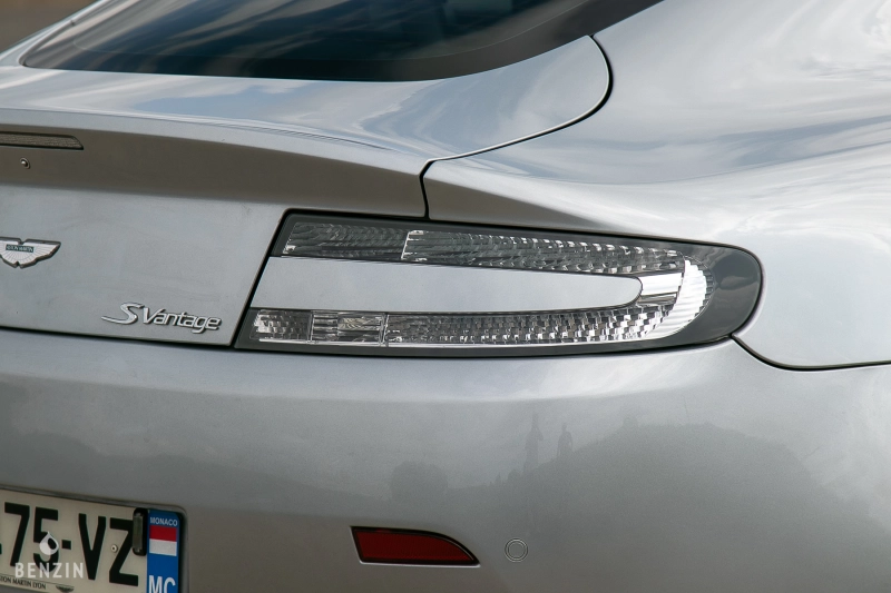 Aston Martin V8 Vantage Sporshift