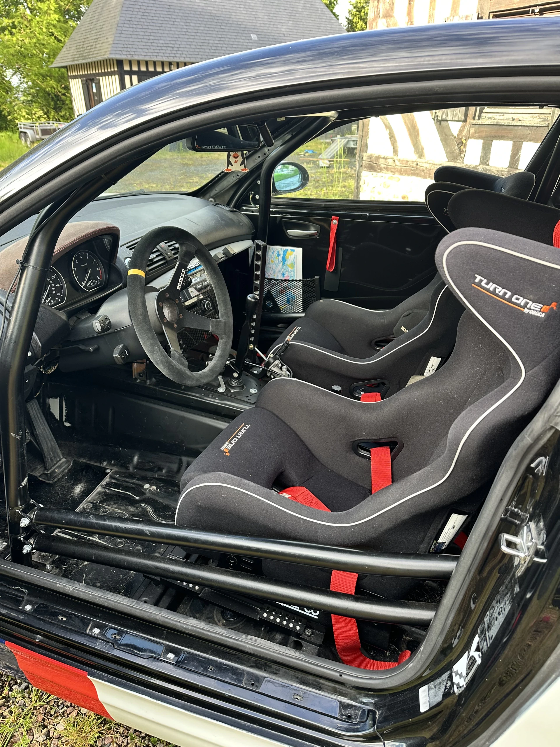 Vends BMW 135i pour trackday