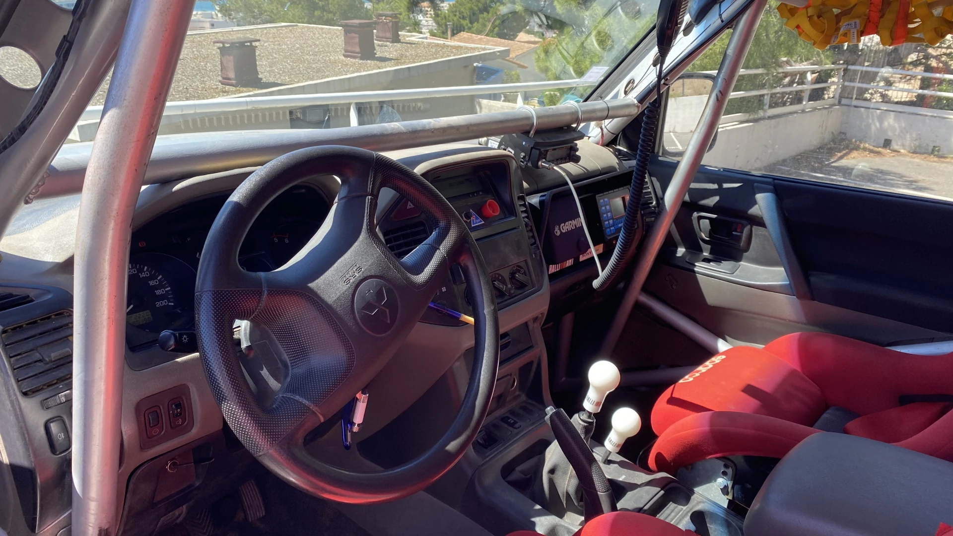 Sells Pajero 3.2 DID 2003 160hp short