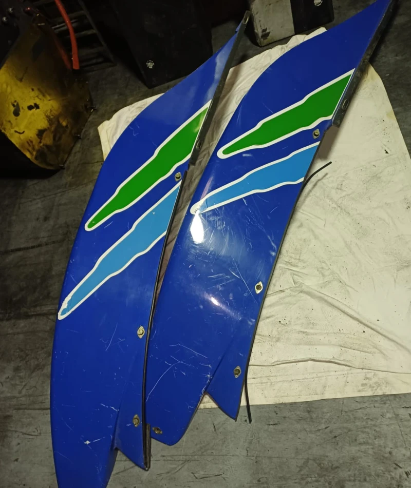 Formula Renault 2000 bodywork