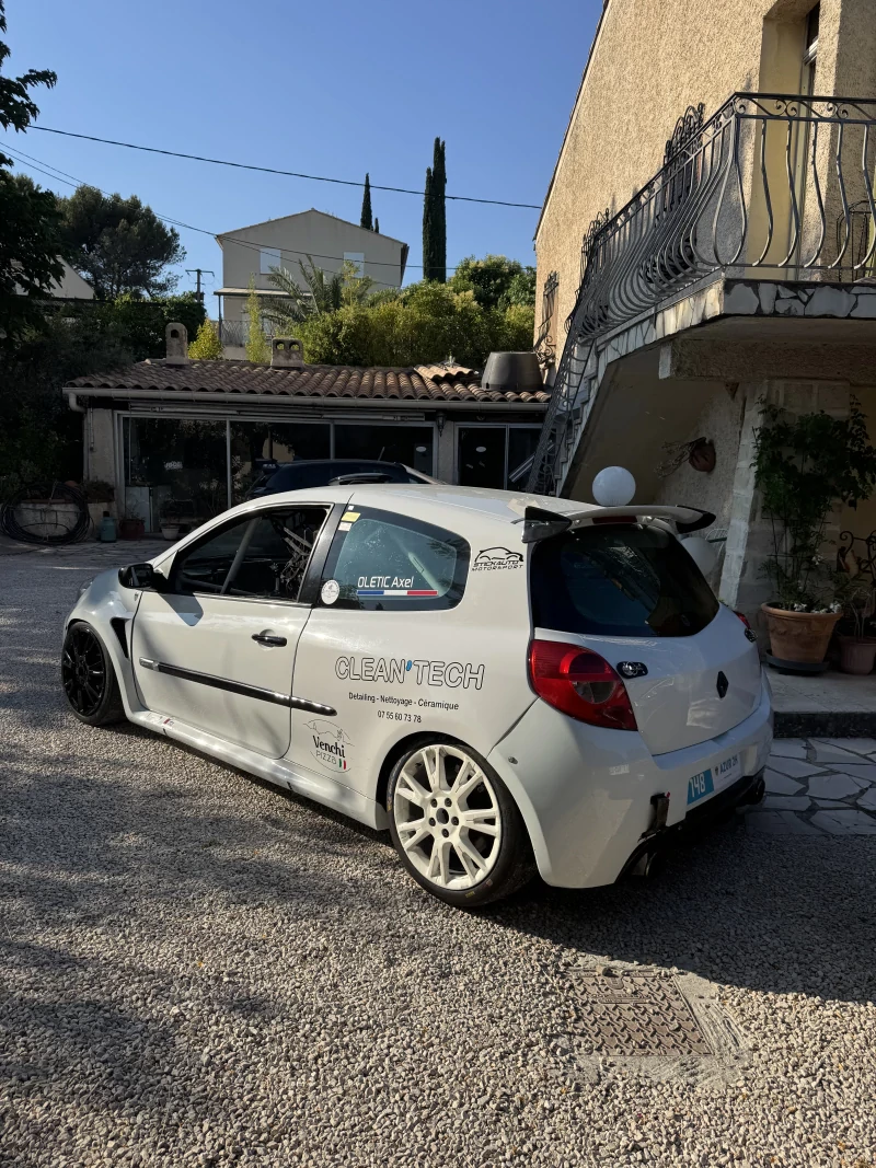 Clio 3 Cup x85