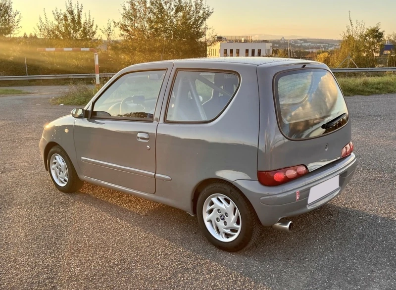 Fiat Seicento préparée circuit