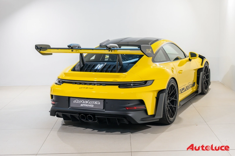 PORSCHE 911 GT3 RS 2023