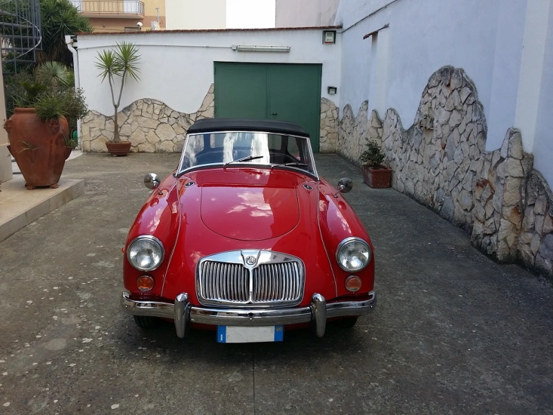 MG MGA 1600