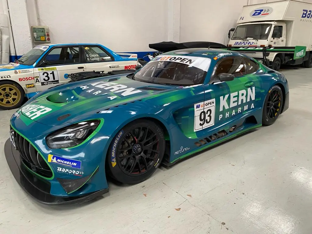 Mercedes AMG GT3 Evo – photo 1