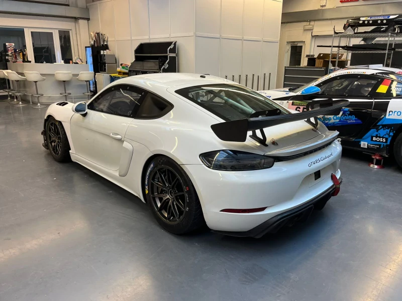 2024 Cayman GT4RS Clubsport