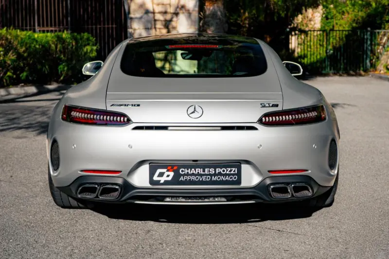 MERCEDES AMG GT