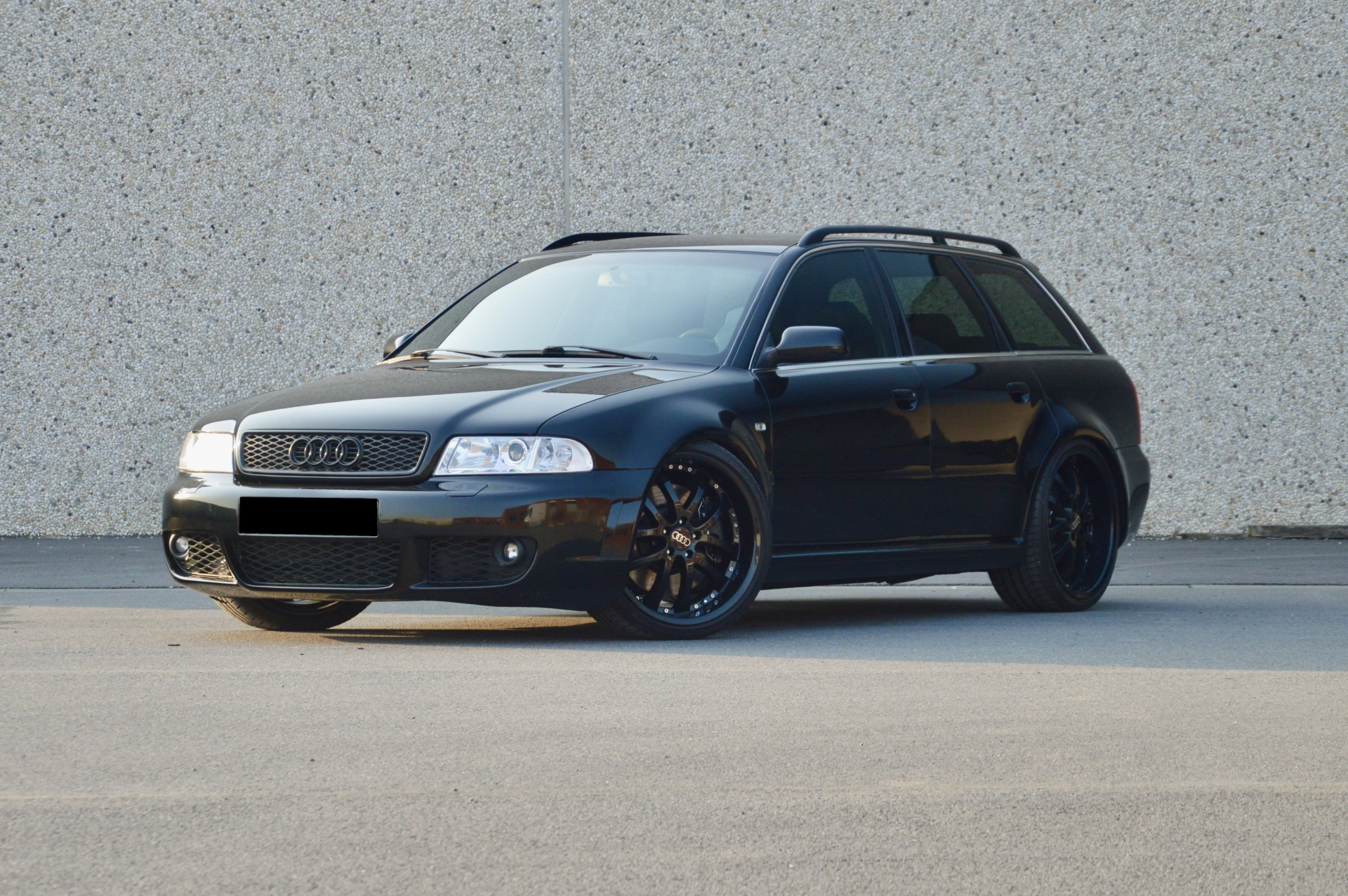 Audi RS4 B5 ABT - Swiss version Full Black - 400 bhp – photo 1