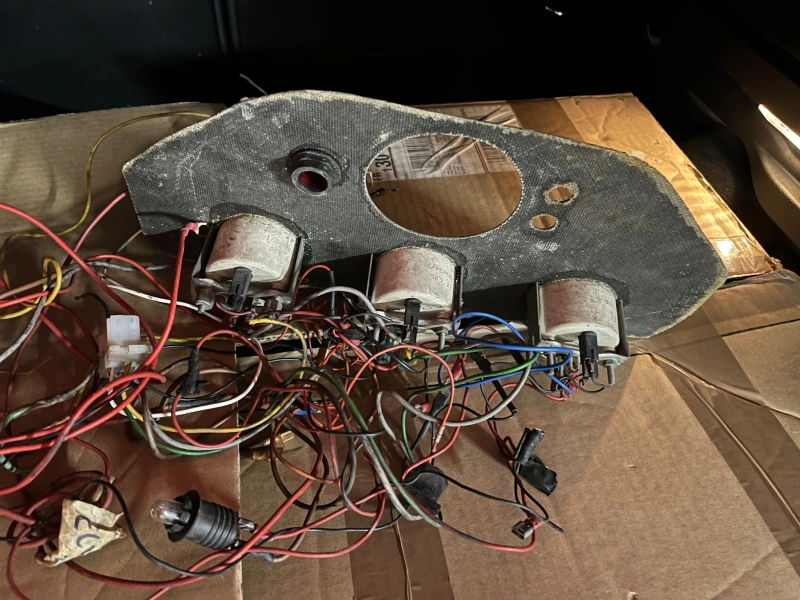 Planche de bord Peugeot 106 gra / f2000