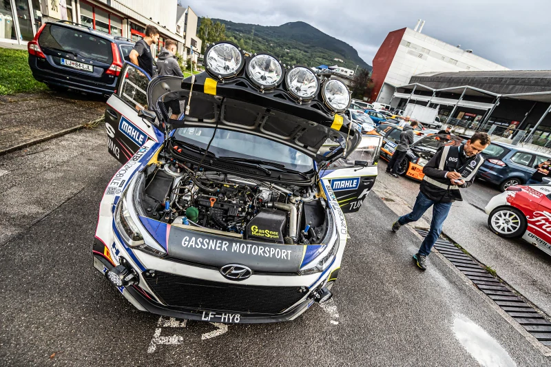 Hyundai i20 R5 - uniquement sur l'asphalte