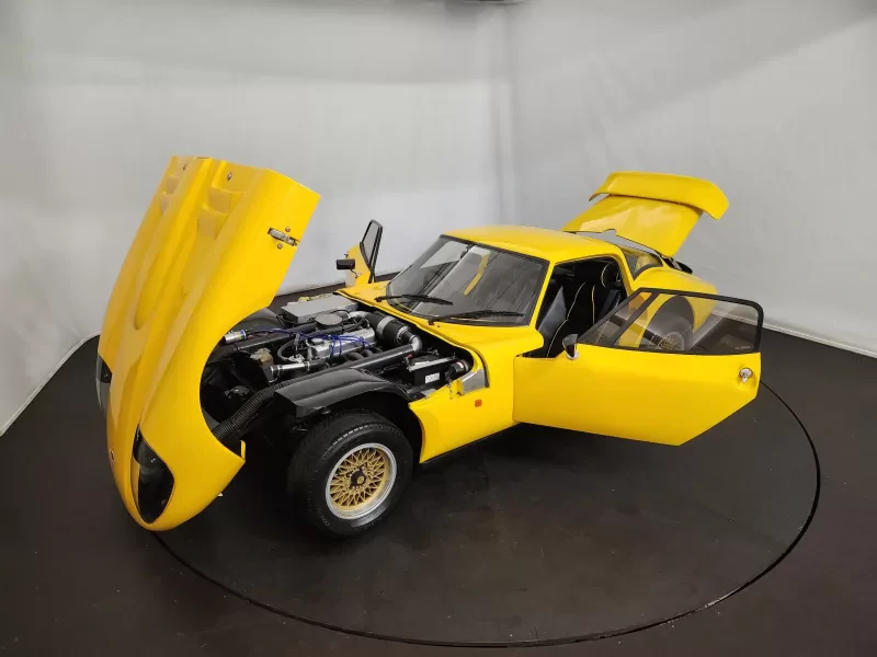Marcos 1600 GT