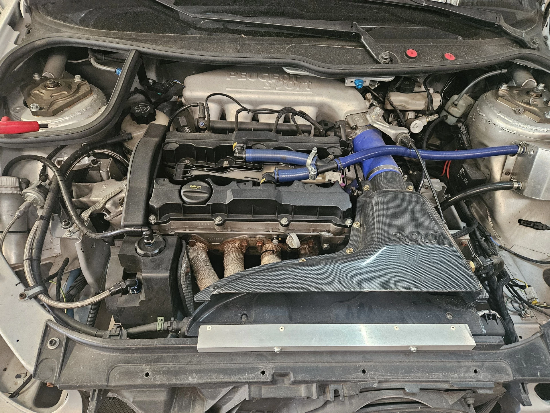 TU5JP4 206 A6K F2013