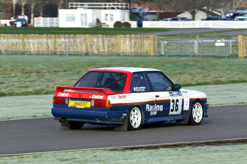 Voiture de rallye E30
