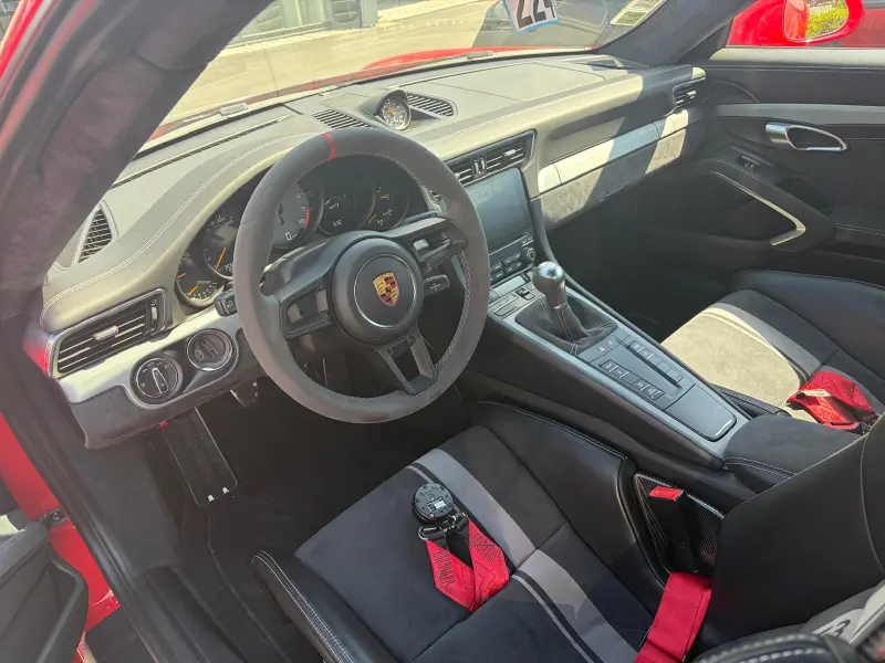 Rare PORSCHE 991 GT3 Phase II – 500 cv with manual gearbox