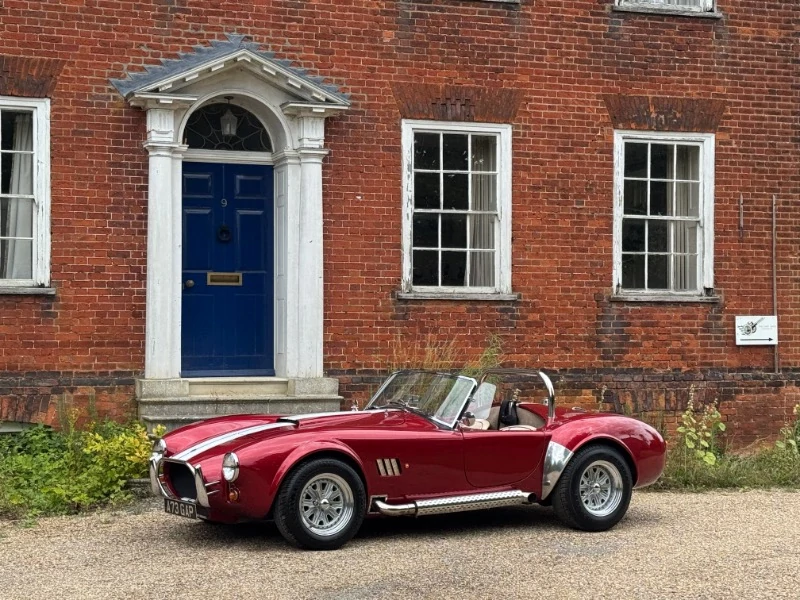 Cobra by Pilgrim Motorsports 5.7 V8