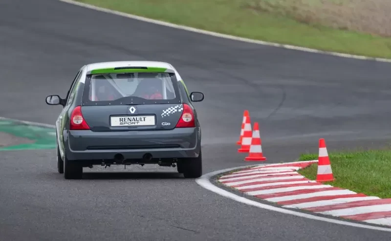 Renault Clio swap Mégane RS 310ch préparée