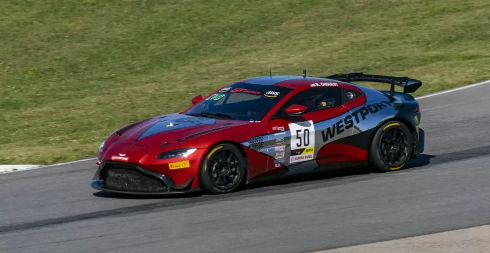 2022 Aston Martin Vantage GT4 – photo 4