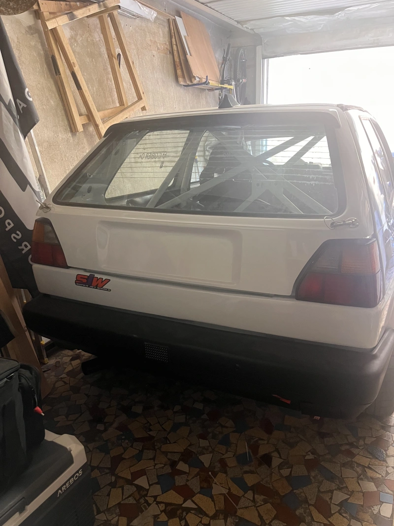 Golf 2 F2000