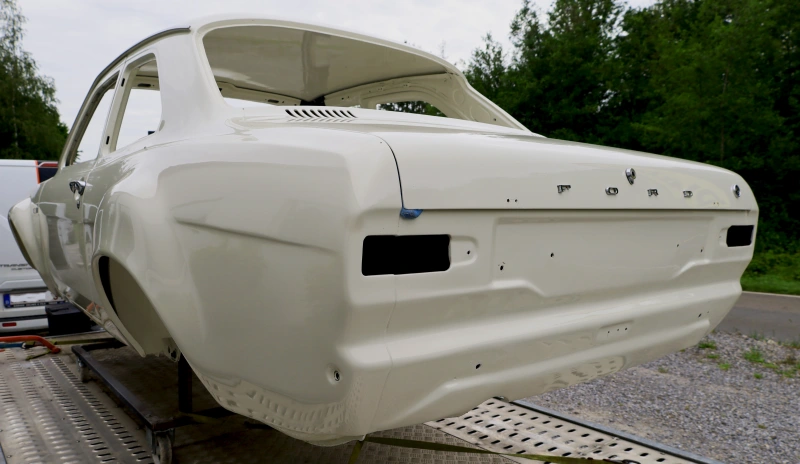 Ford Escort MK1 – Caisse neuve – Arceau Safety Devices