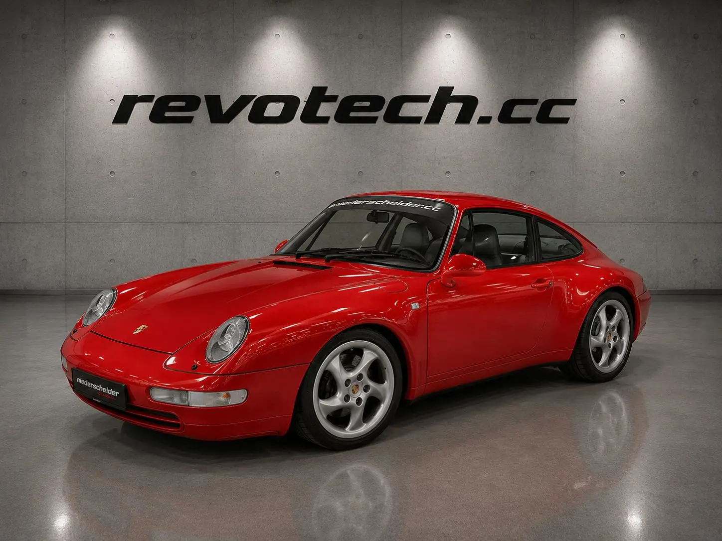 Porsche Carrera 4 – photo 1