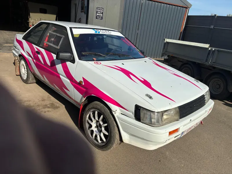 Toyota AE86 twin cam 16