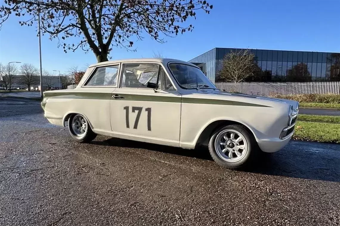FORD LOTUS CORTINA