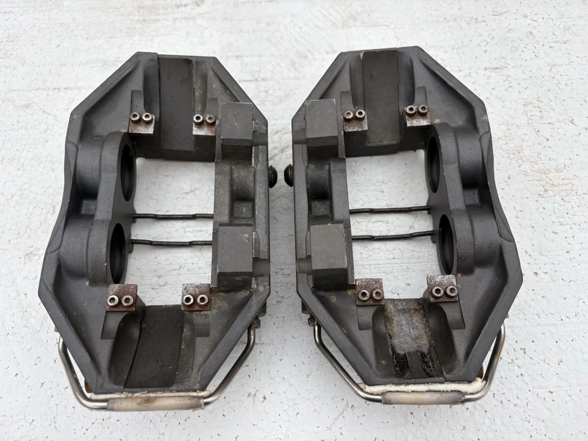 2 étriers AP Racing CP3228 4 pistons révisés – Gr A / VHC – Ford / AX / 106 – photo 3