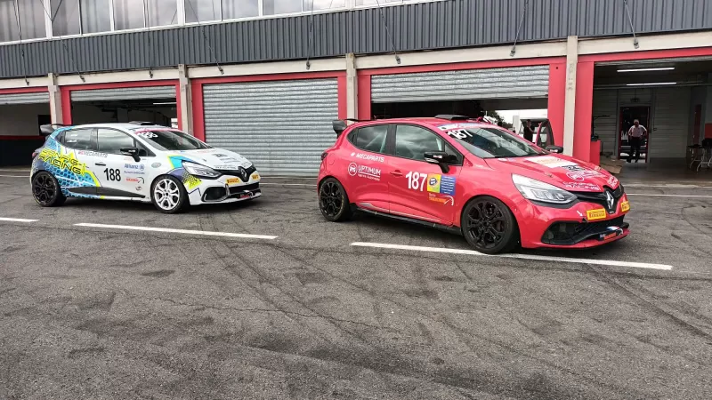 Hire CLIO 4 CUP tte dijon 5/6/7 july