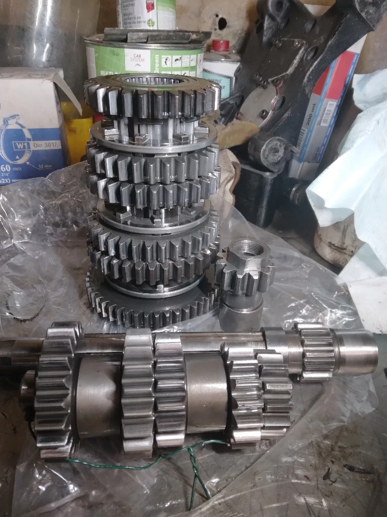HEWLAND FGB6 GEARBOX