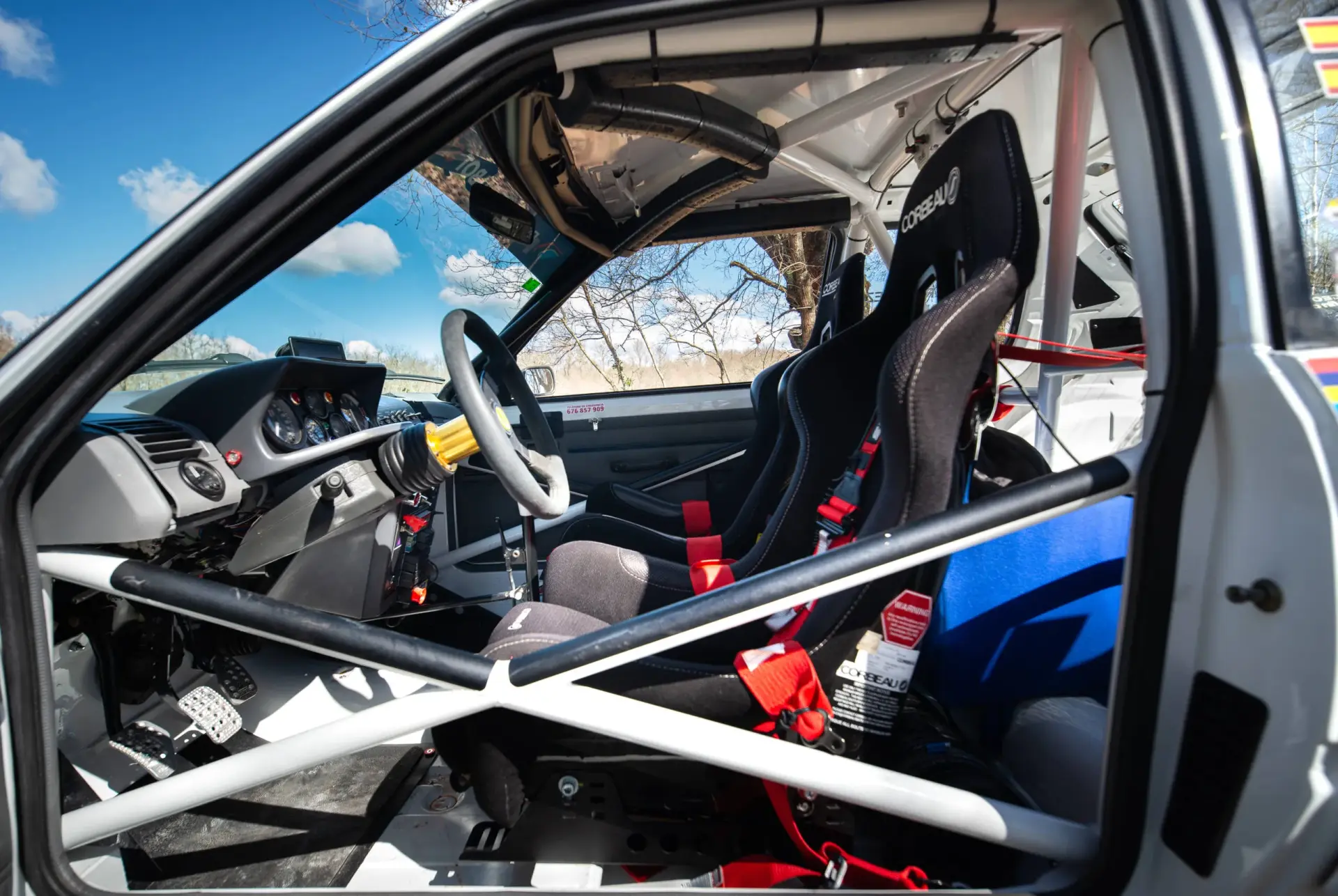 Peugeot 205 GTI Gr.A – photo 3
