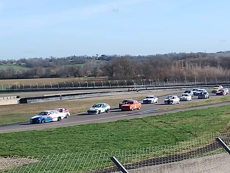 Creation of a club of enthusiasts