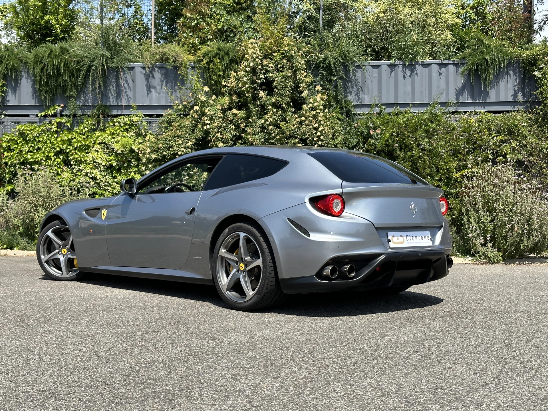 Ferrari FF / V12 6.3L 660CH – photo 2