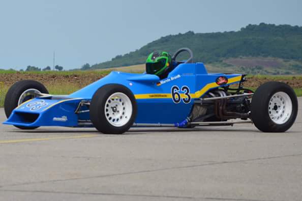 3 X Formule Ford 1600 (2X 1979, 1X 1980) voitures de course et de tête