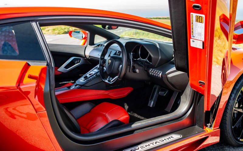 Lamborghini Aventador 2013