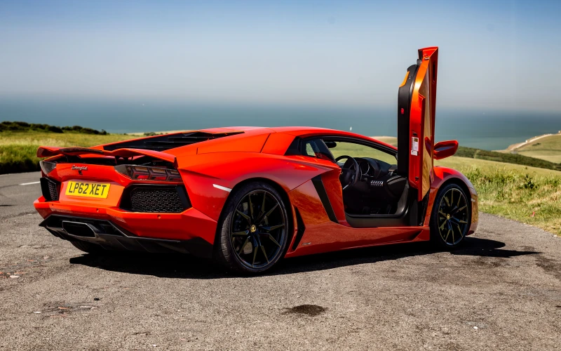 Lamborghini Aventador 2013
