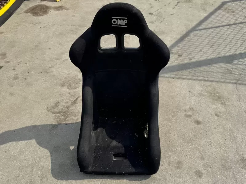 OMP seat for Porsche® - Perfect for trackside use or catering