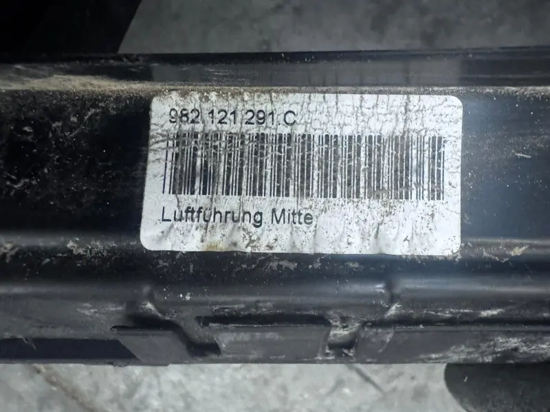 Écope radiateur Porsche Cayman GT4 RS 982121291C