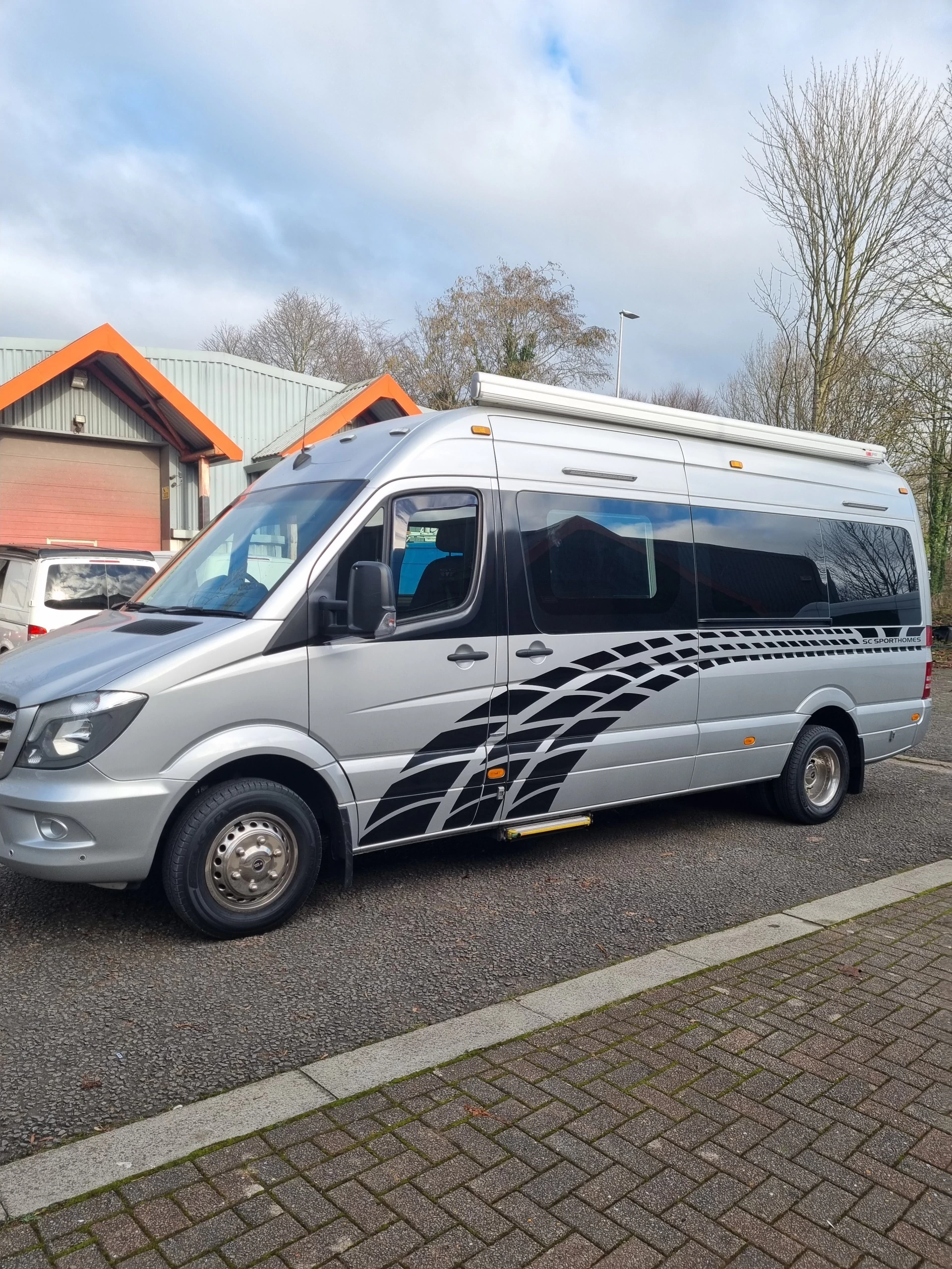 SC Sport Tourer 28 000 miles from new 7g auto 5000kg model great for towing