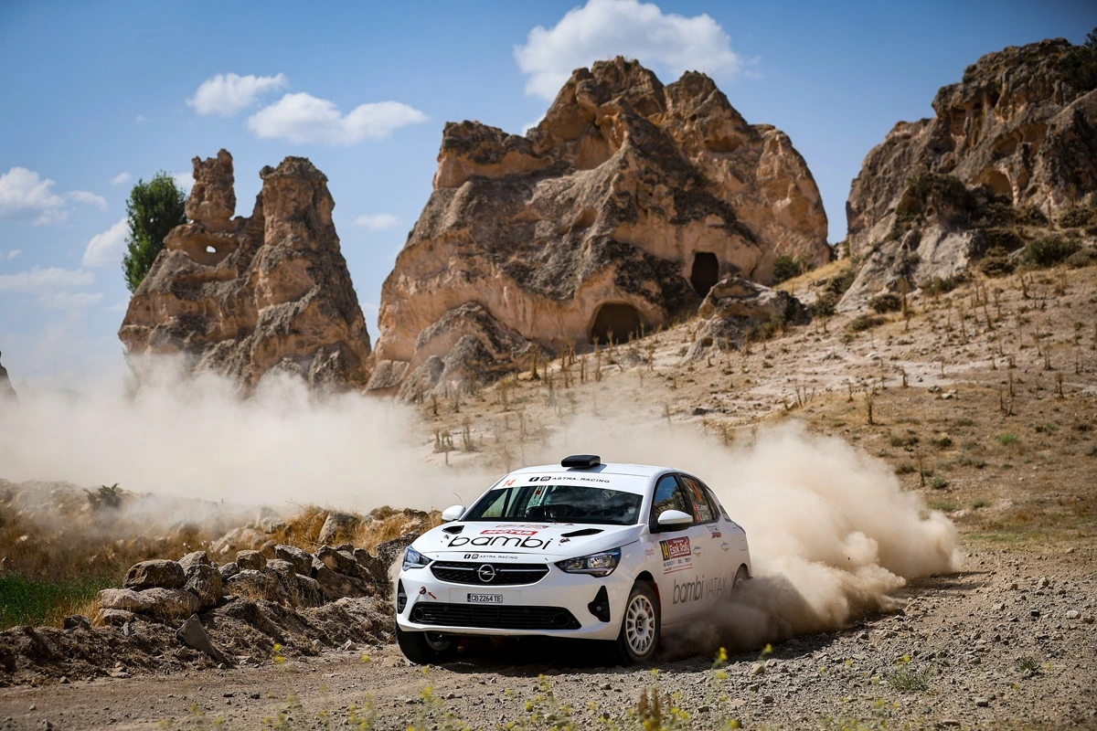 3 x Corsa Rally4 à LOUER - ERC, ERT, National – photo 1