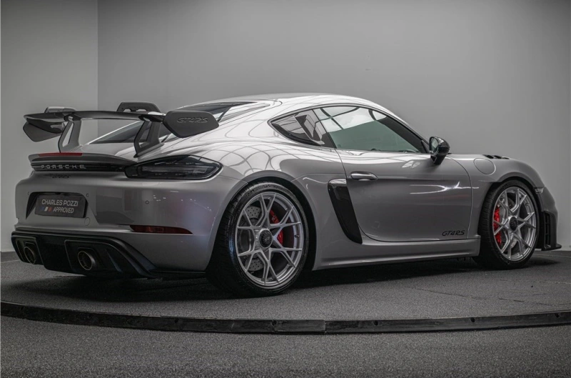 PORSCHE CAYMAN TYPE 982