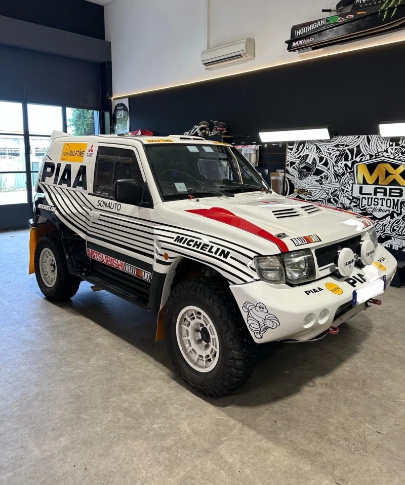 Mitsubishi Pajero EVO 3.5 MIVEC Dakar RALLI ART Année 1997