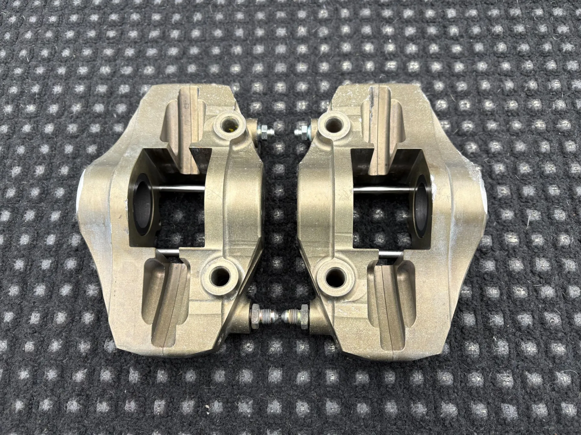 2 BREMBO 2-PISTON CALIPERS (S1600, 206 OR OTHER MODELS) – RECONDITIONED – photo 3