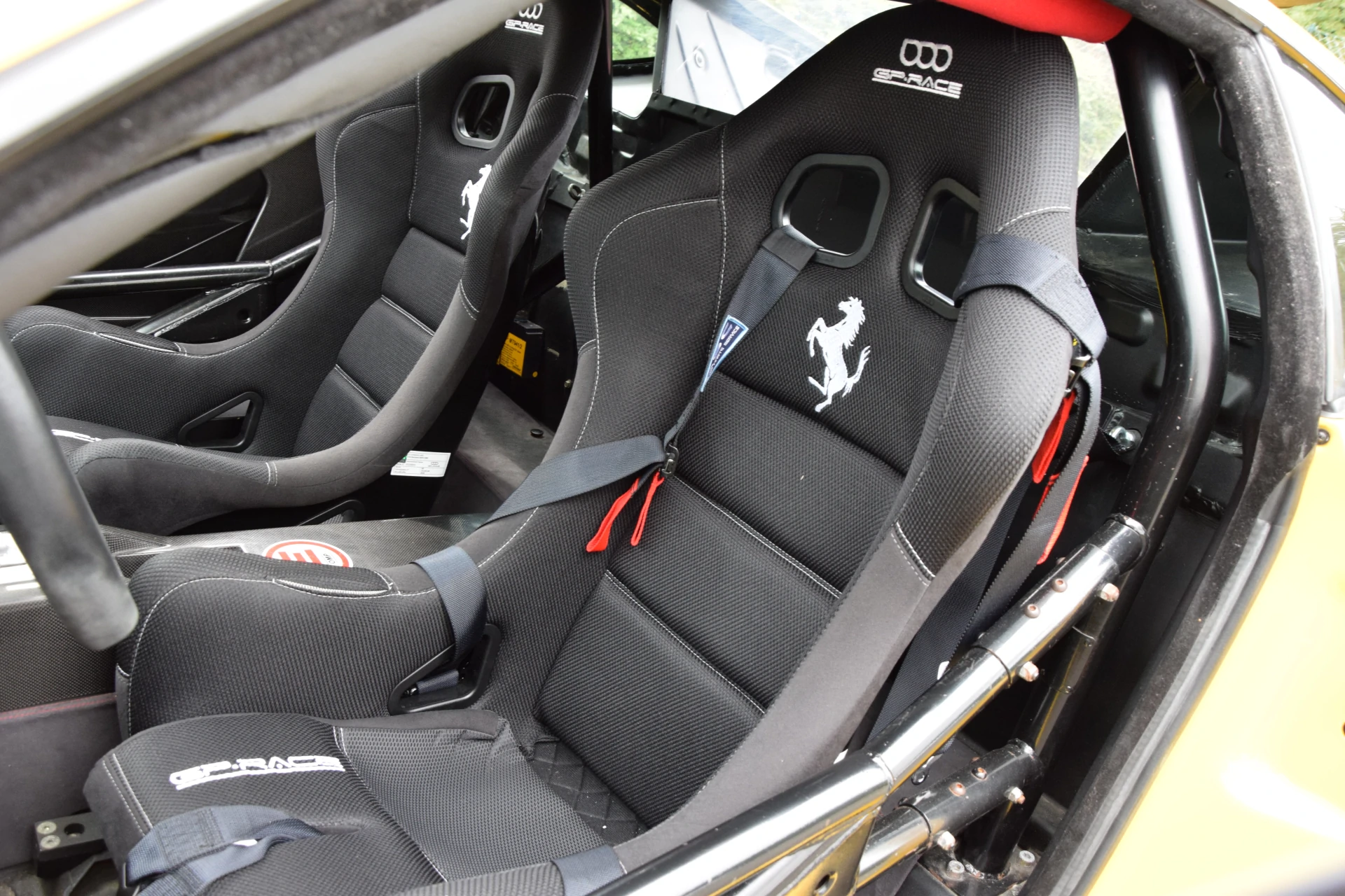 Ferrari 360 Challenge V8 3.6 400 hp F1 FFSA Passport